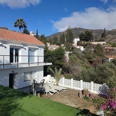 Planta Independiente En Villa Primavera Mijas Ngoại thất bức ảnh