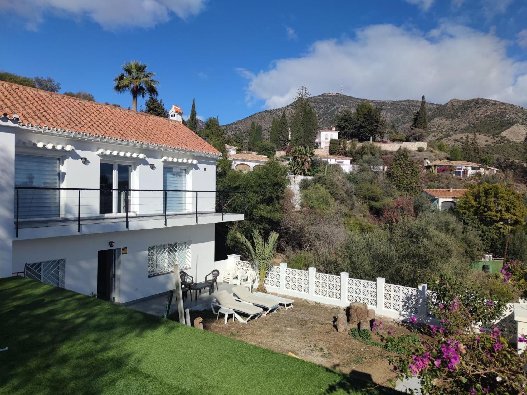 Planta Independiente En Villa Primavera Mijas Ngoại thất bức ảnh